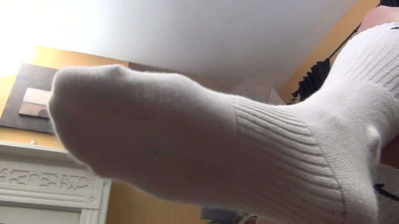 Giantess socks insole - ThisVid.com