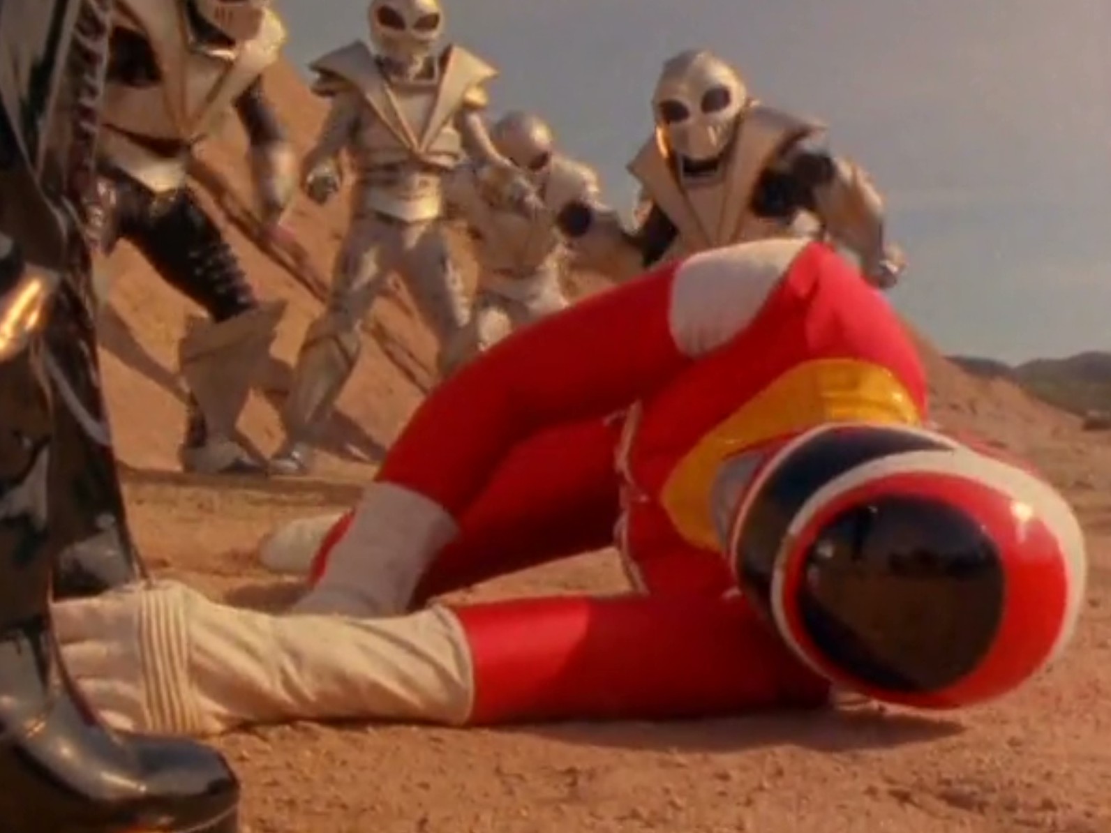 1592px x 1194px - Power Rangers 28 - Dominating Red Space Ranger - ThisVid.com