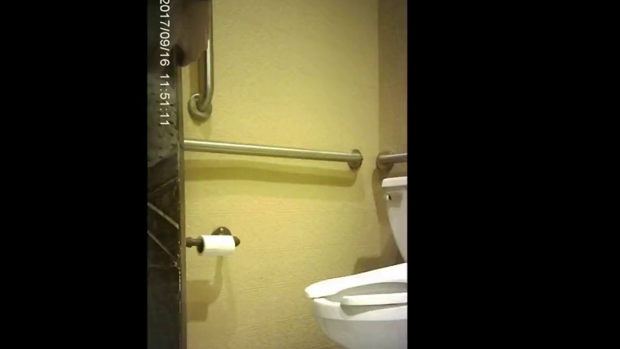 Voyeur College Bathroom - College girls toilet voyeur 1 - ThisVid.com