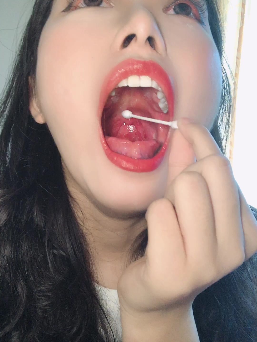 Chinese Girl Mouth Fetish Gag with Qtip - ThisVid.com