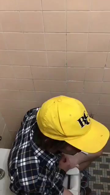 boy in toilet - video 4