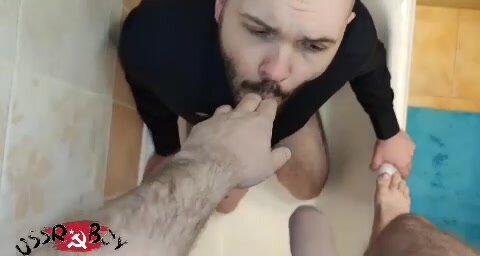 piss on slave - video 2