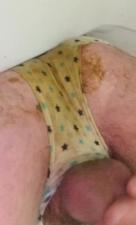 Shitting in my sisters panties PT 2 - ThisVid.com