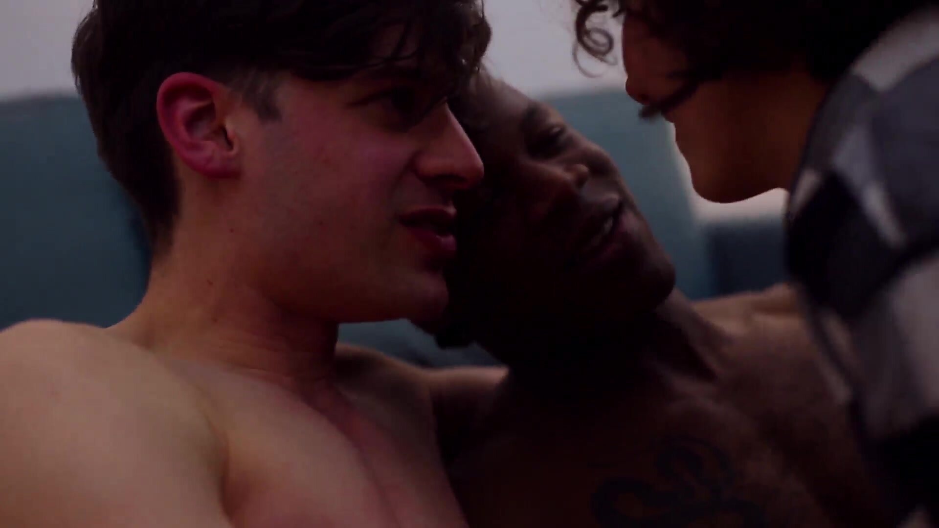 Bisexual Threesome Gay - Parker marx Sensual Bi Threesome - ThisVid.com