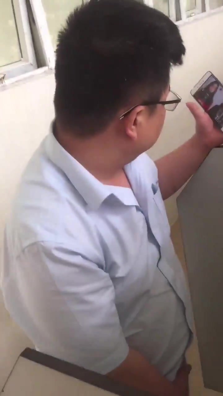 Straight asian chubby spy - ThisVid.com