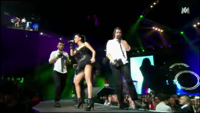 640px x 360px - Sexy Italian popstar in concert wears a tiny little dress - upskirt porn at  ThisVid tube