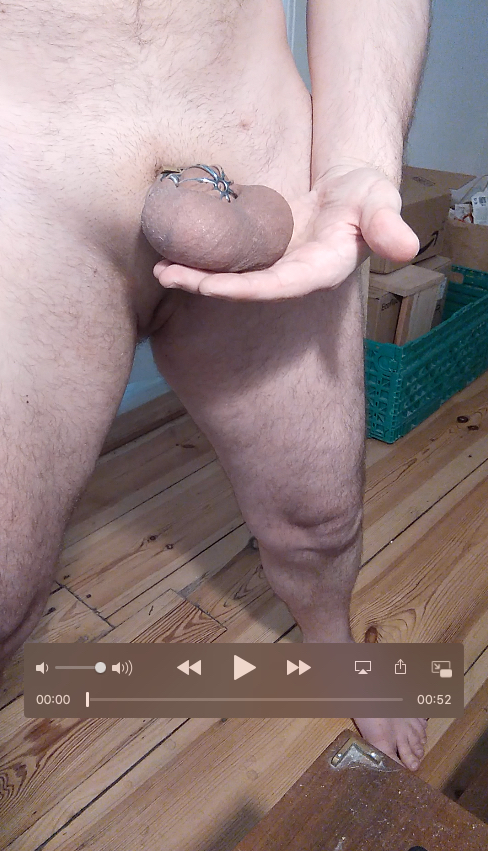 Balls - Slapping my fresh shaved balls - ThisVid.com