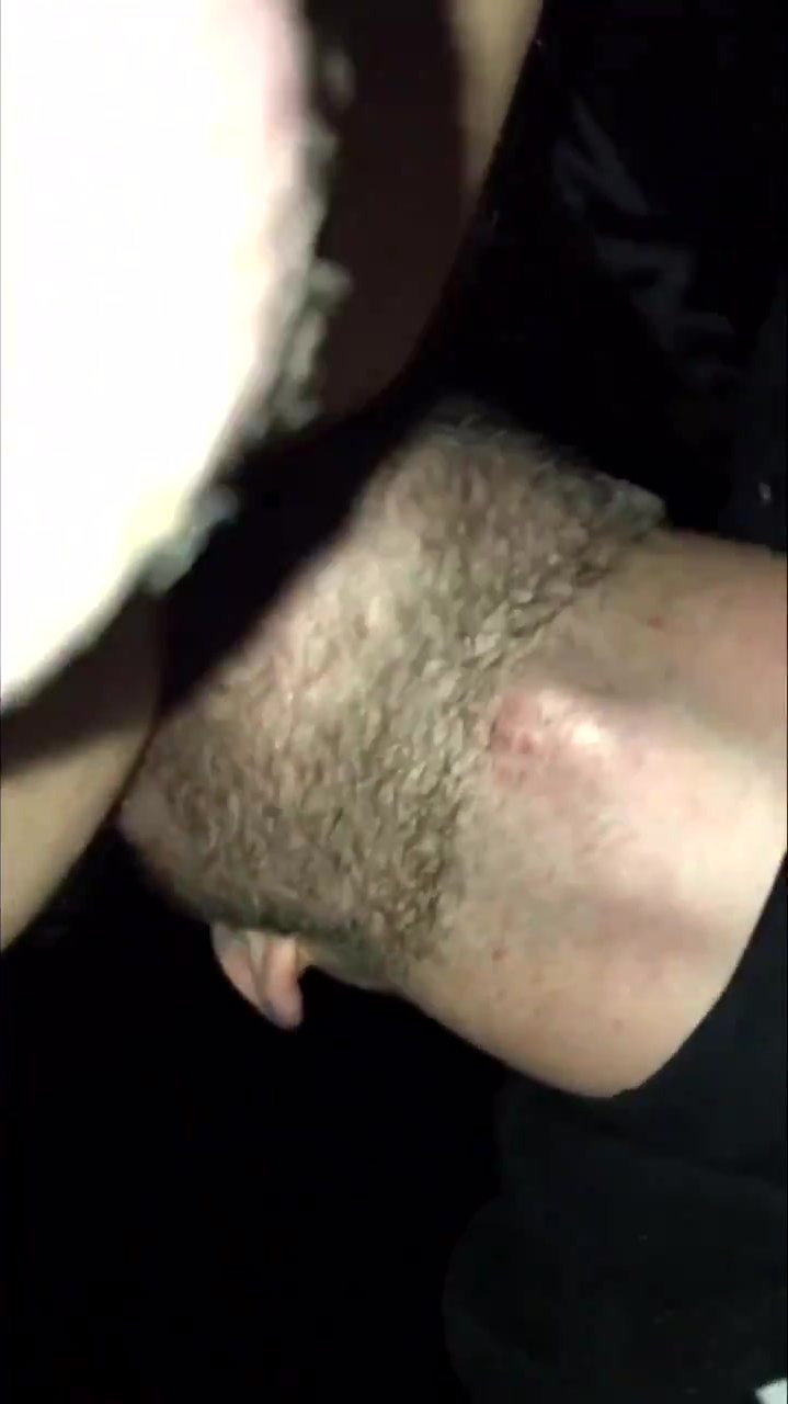 A man who loves to eat cum filled pussy