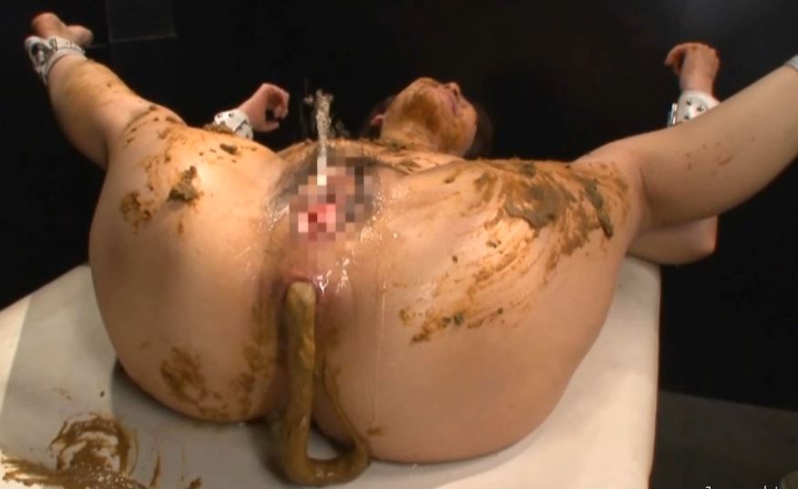 PublicScatVid32 - ThisVid.com