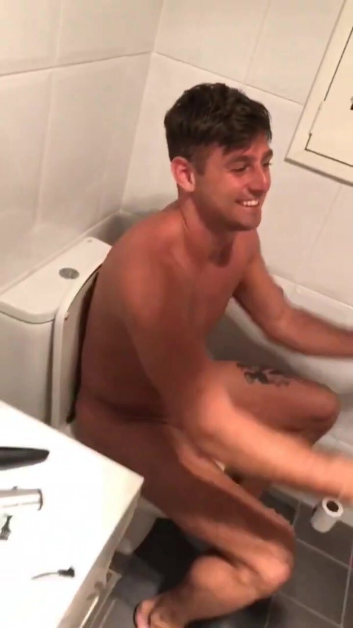 Naked Guy On Toilet Filmed By Friend Thisvid