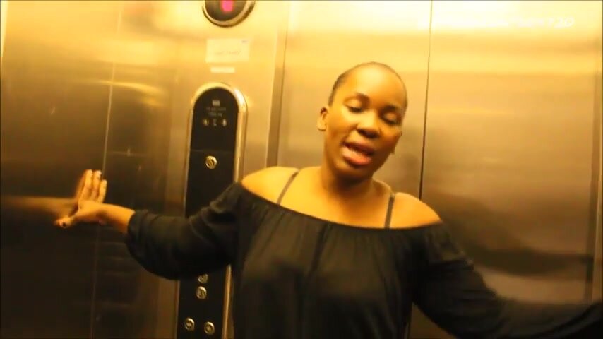 Ebony Elevator Porn - Ebony Elevator Farts - ThisVid.com