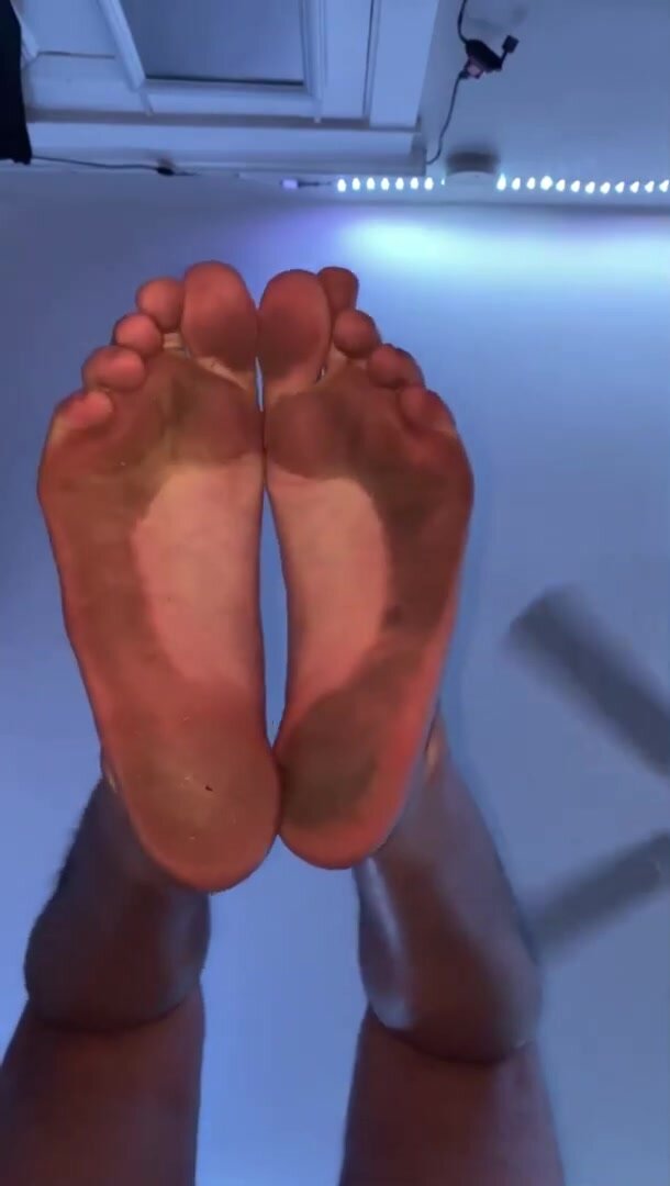 610px x 1080px - Sexy Dirty Jock Feet POV - ThisVid.com