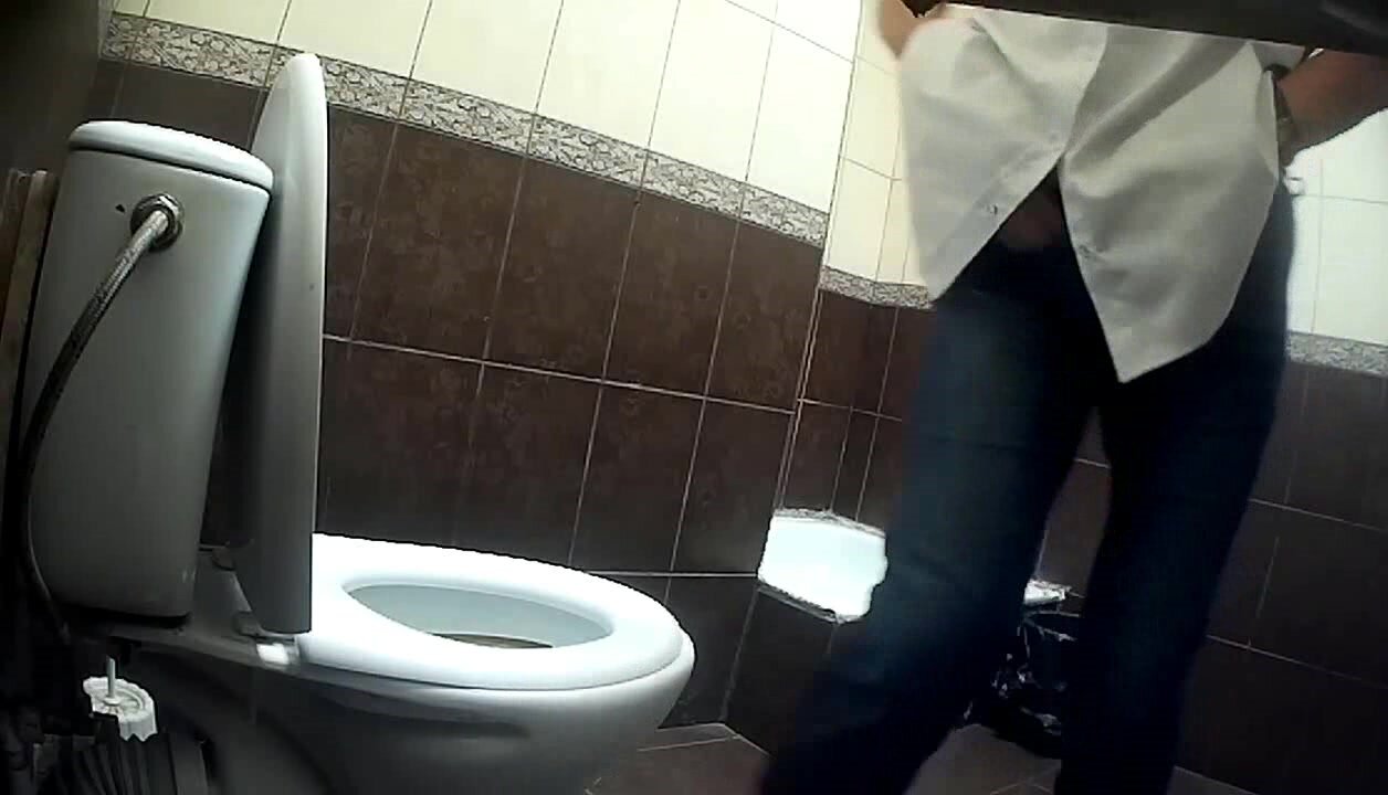 russian toilet voyeur poop