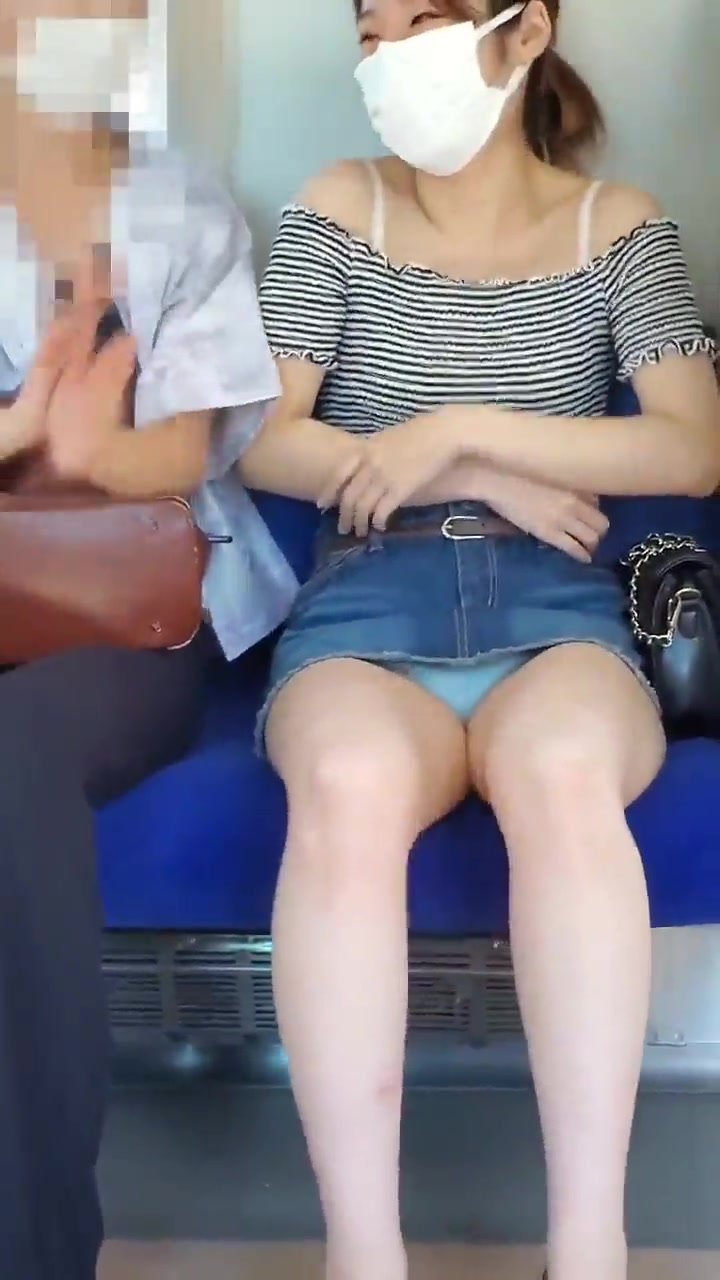 Up skirt in train