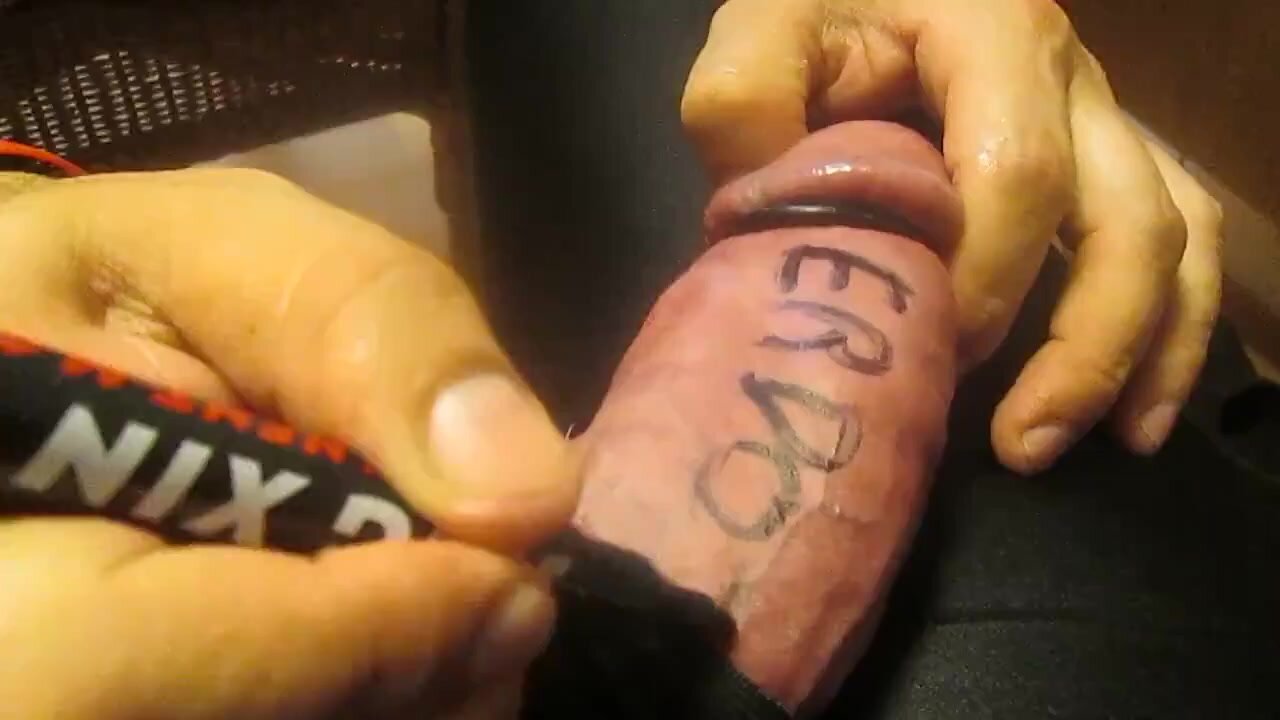 Writing on my cock - ThisVid.com