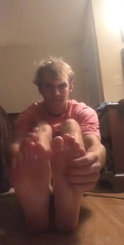 College Feet Porn - Straight College Feet - ThisVid.com