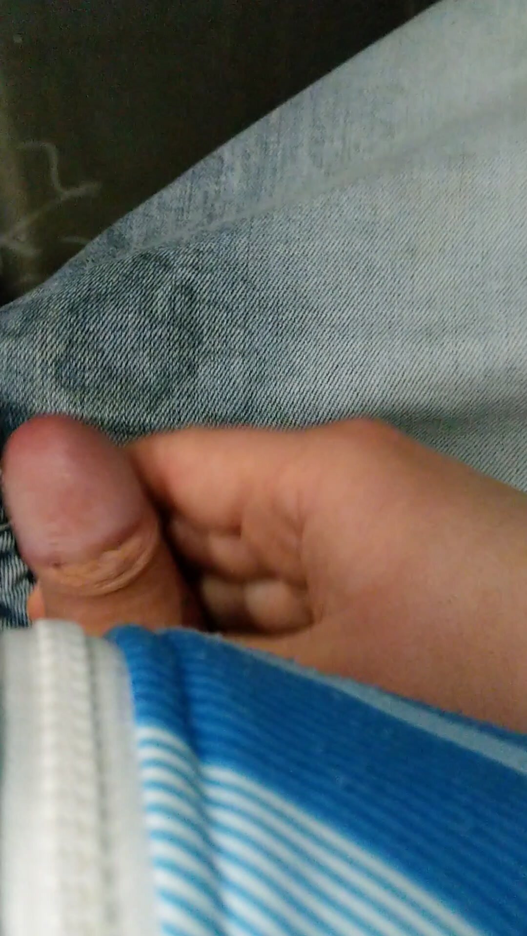 1080px x 1920px - Wank in a public bus wearing cum stained baggy jeans - ThisVid.com