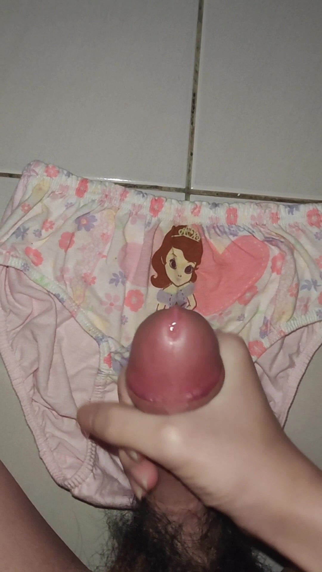 Semen In Panties Porn - Cum my Sofia princess panties - ThisVid.com
