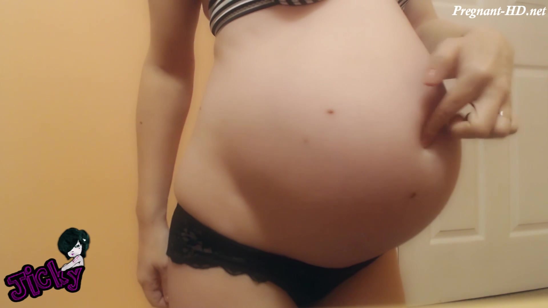 1920px x 1080px - Pregnant Belly Button poking - ThisVid.com