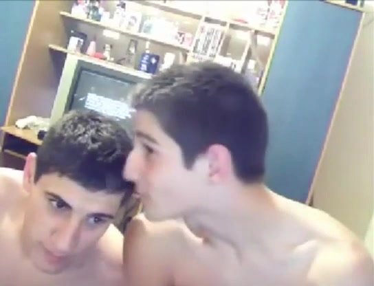 544px x 416px - Gay twins blowjob - ThisVid.com