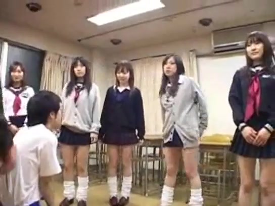 Japanese schoolgirls group mixed femdom - ThisVid.com