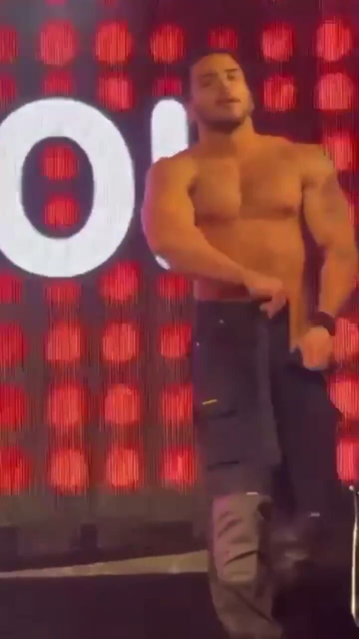 Dombeeef bottoming