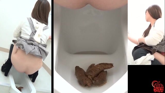 Japanese girl poop - video 104 - ThisVid.com