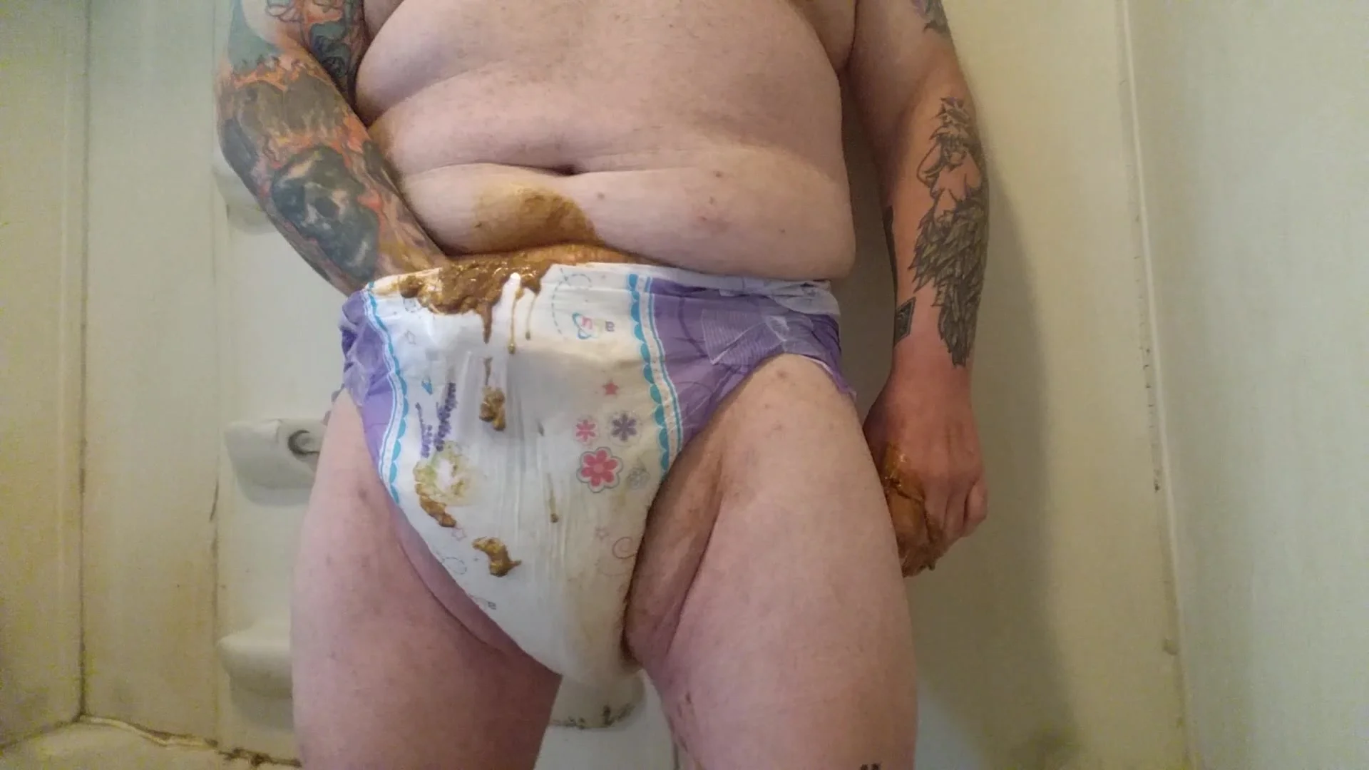 1920px x 1080px - Diapered Chub gets messy - ThisVid.com