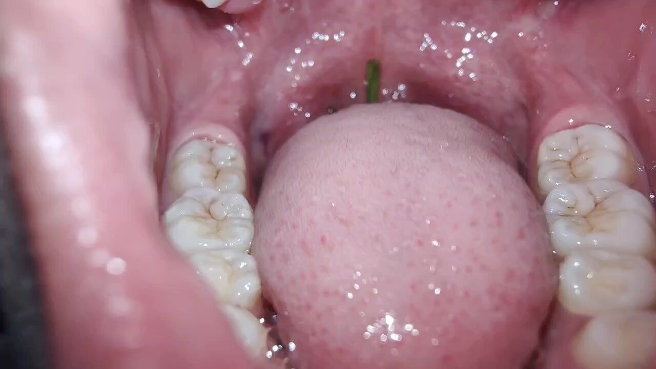 Girl uvula and amazing vore - ThisVid.com