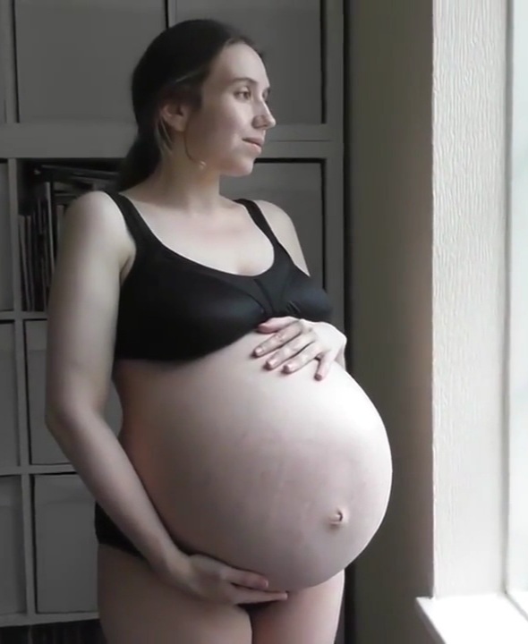 Huge pregnant big belly - ThisVid.com