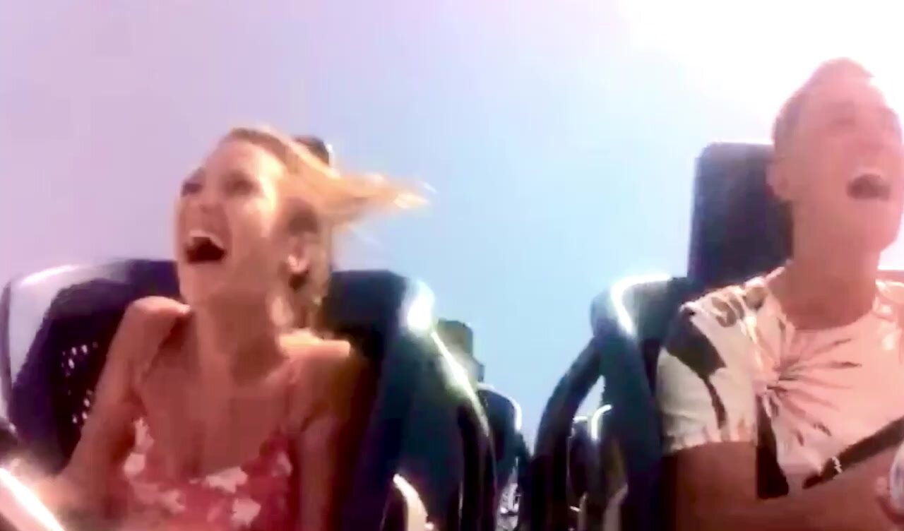 ENF CMNF Natural tits defy gravity on roller coaster