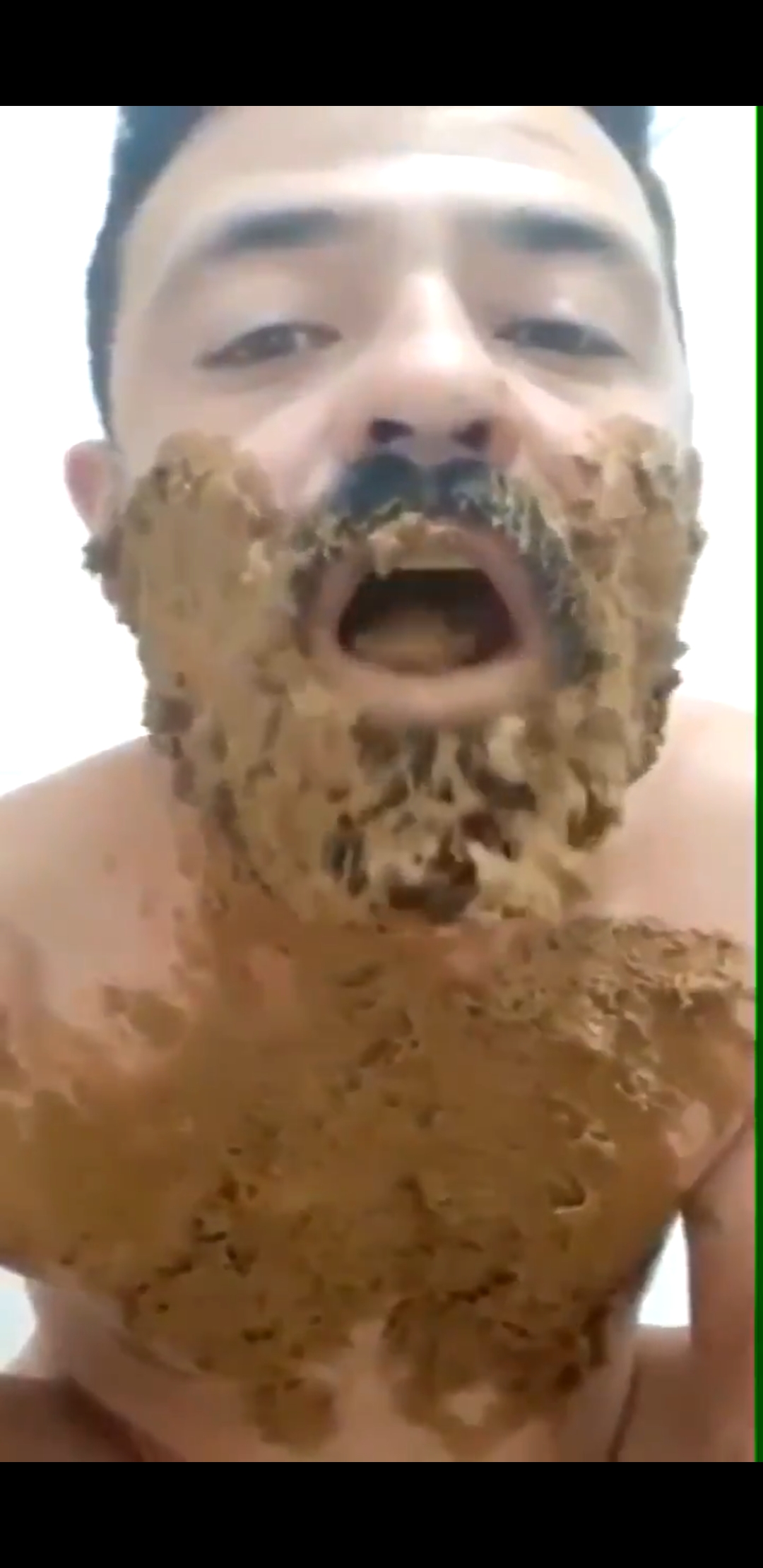 Latino papi eats and smears his shit on his beard - ThisVid.com