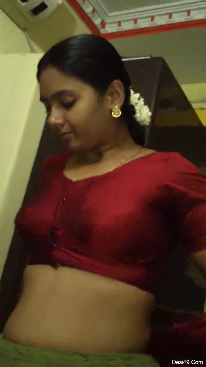 Bhabhi dress change video