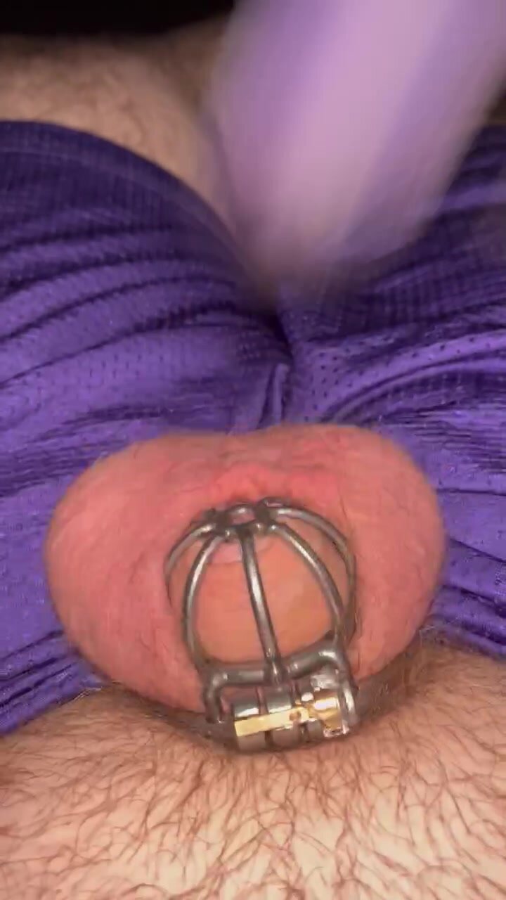 Cute nipple pull off destruction 