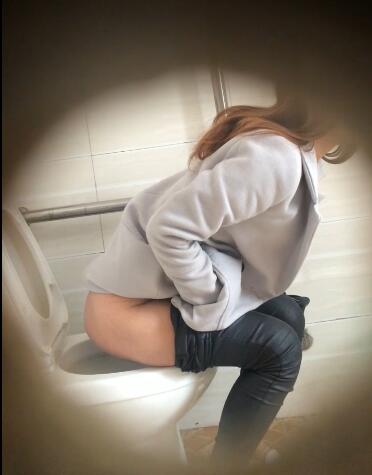 asian toilet voyeur shit