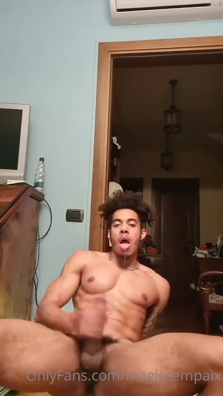 Magic sempai - ThisVid.com