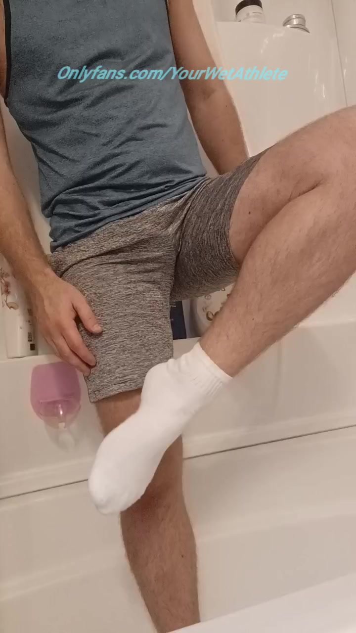 Tennis kit piss - ThisVid.com