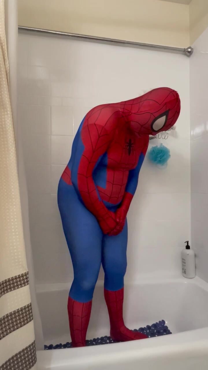 Spiderman has an Accident Trying to Get out of His Suit - ThisVid.com