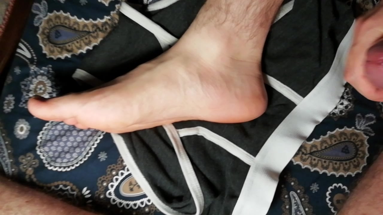 Cumshot foot 