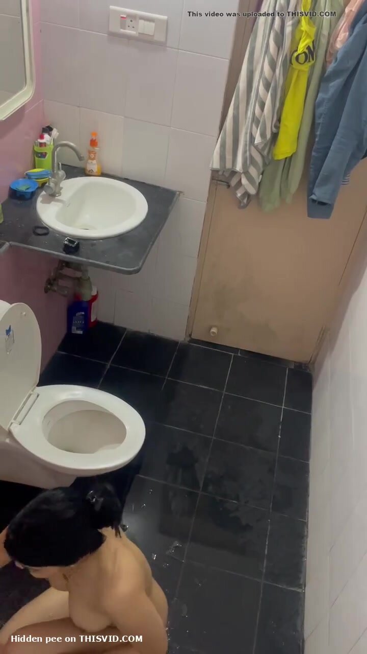 Bathroom hidden cam - video 4