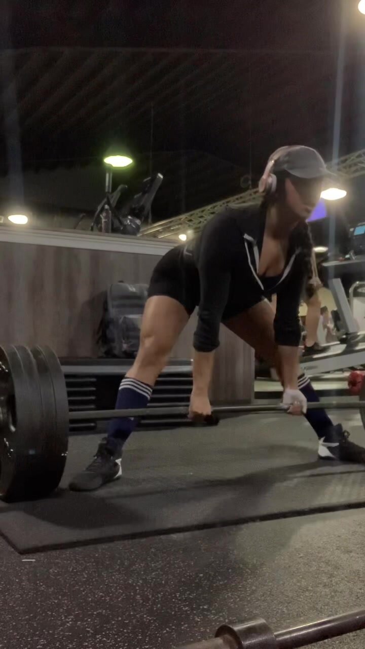 Girl pees herself while lifting weights