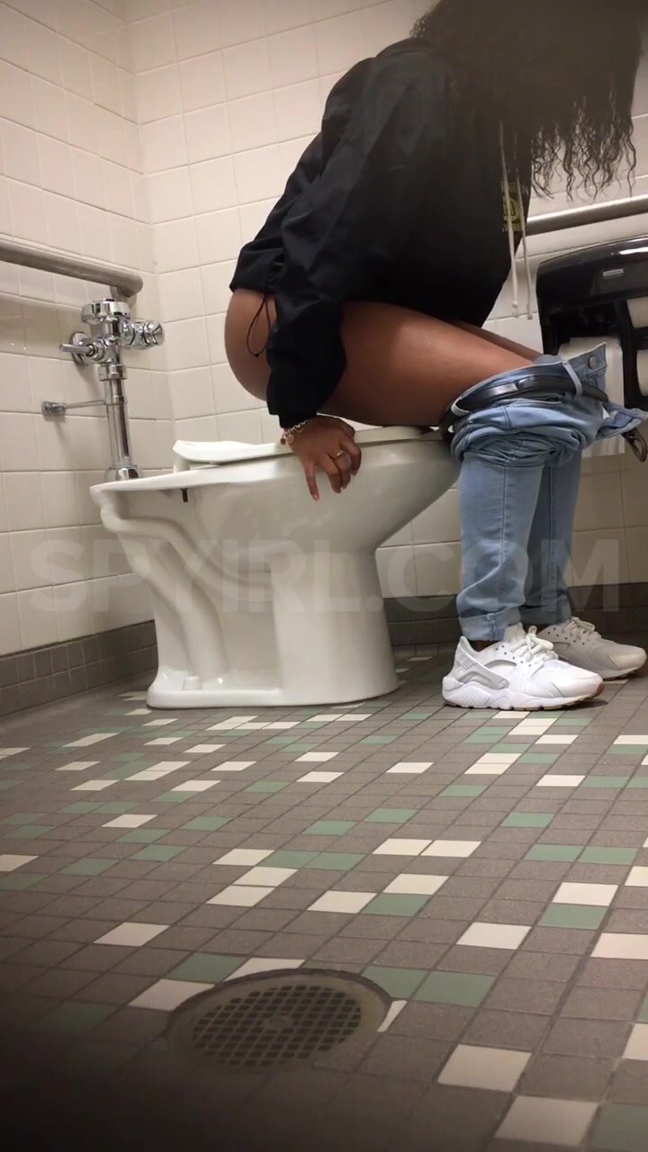 College toilet voyeur Thick Black Girl