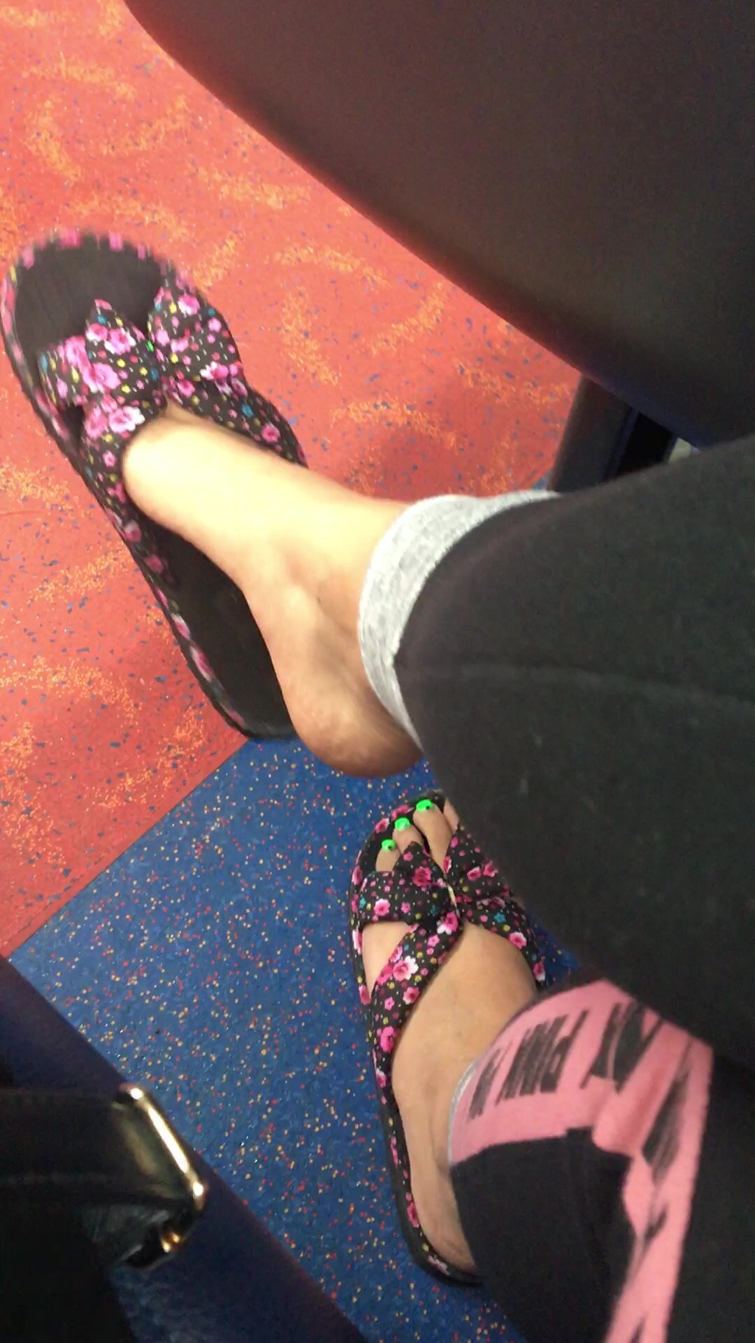 Indian slut foot tease stranger with feet on public bus - ThisVid.com