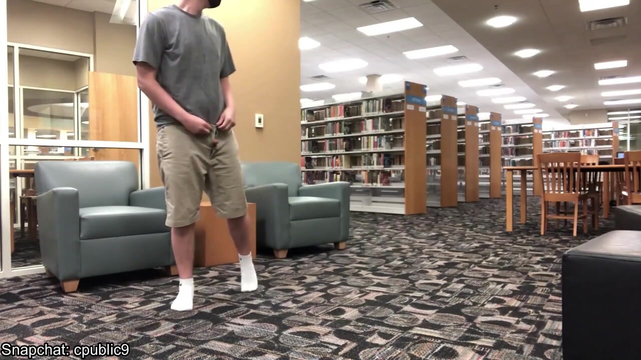 JERKING OFF IN A PUBLIC LIBRARY AND CUMMING IN A BOOK