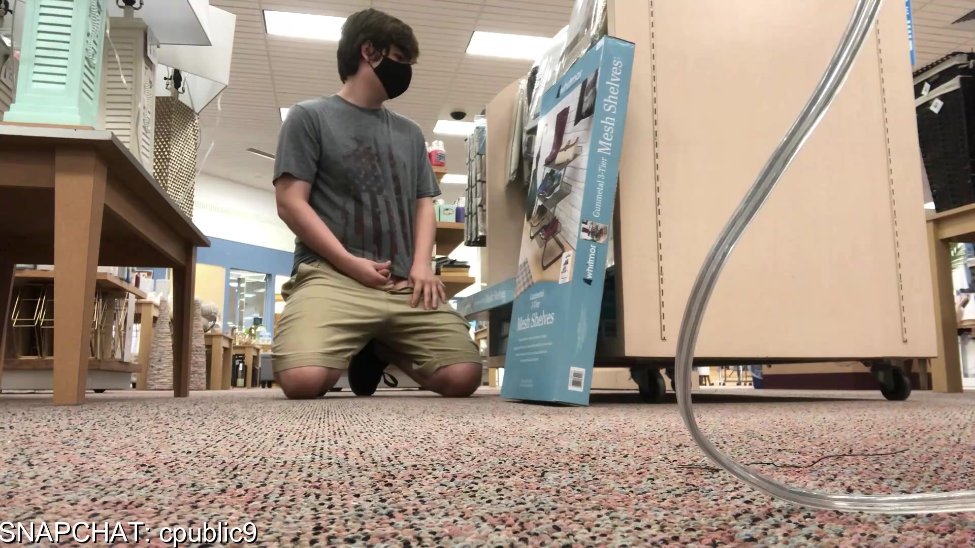 Jerking off in a store - video 3 image