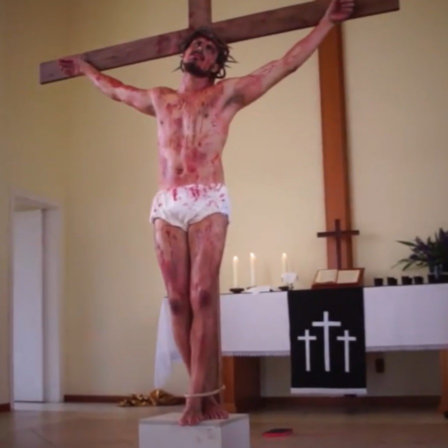 Brazilian Hunk Crucified in a Passion - ThisVid.com