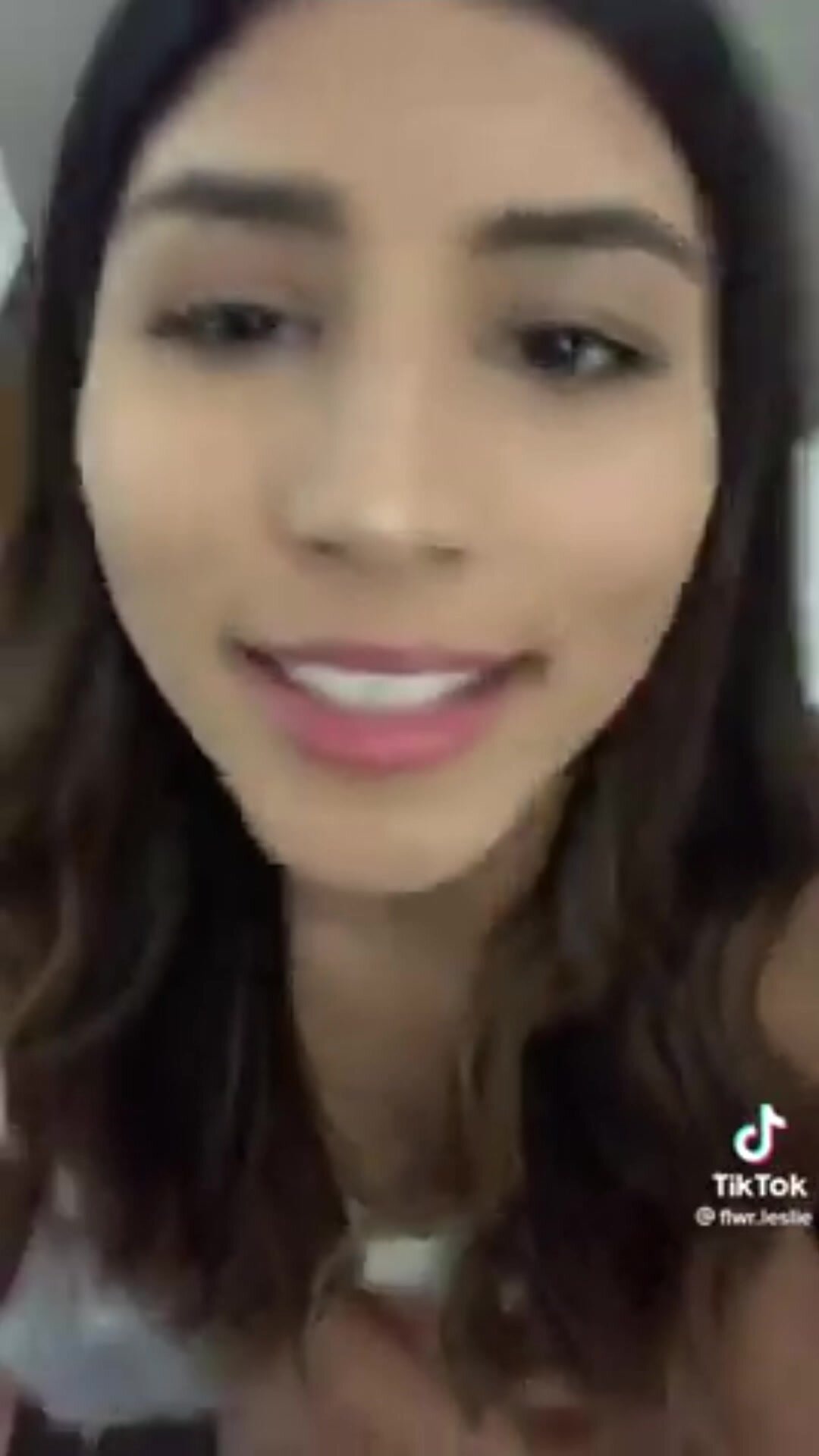 Tiktok girl on toilet 8 - ThisVid.com Türkçe
