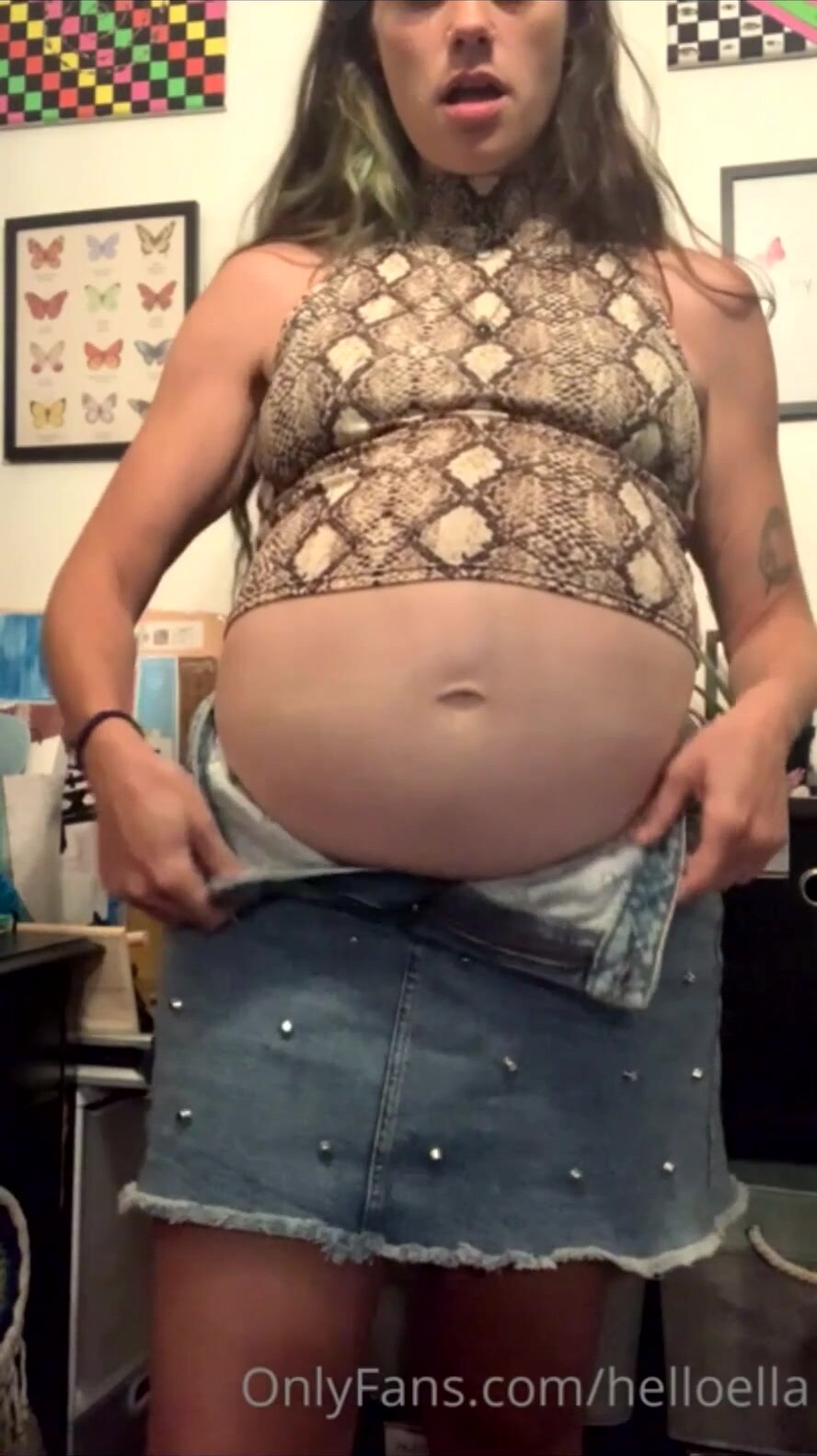 Belly Stuffing 5 - ThisVid.com em inglês