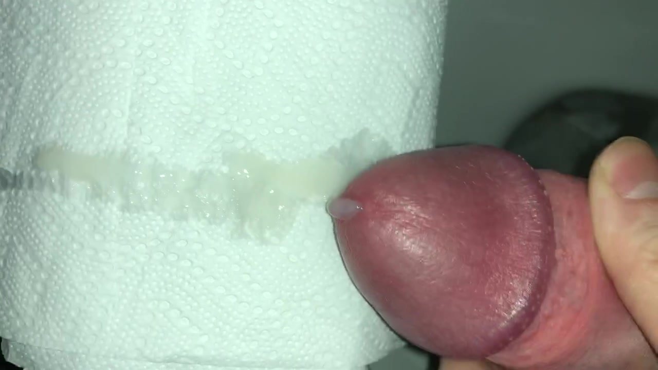 Cumming on towel