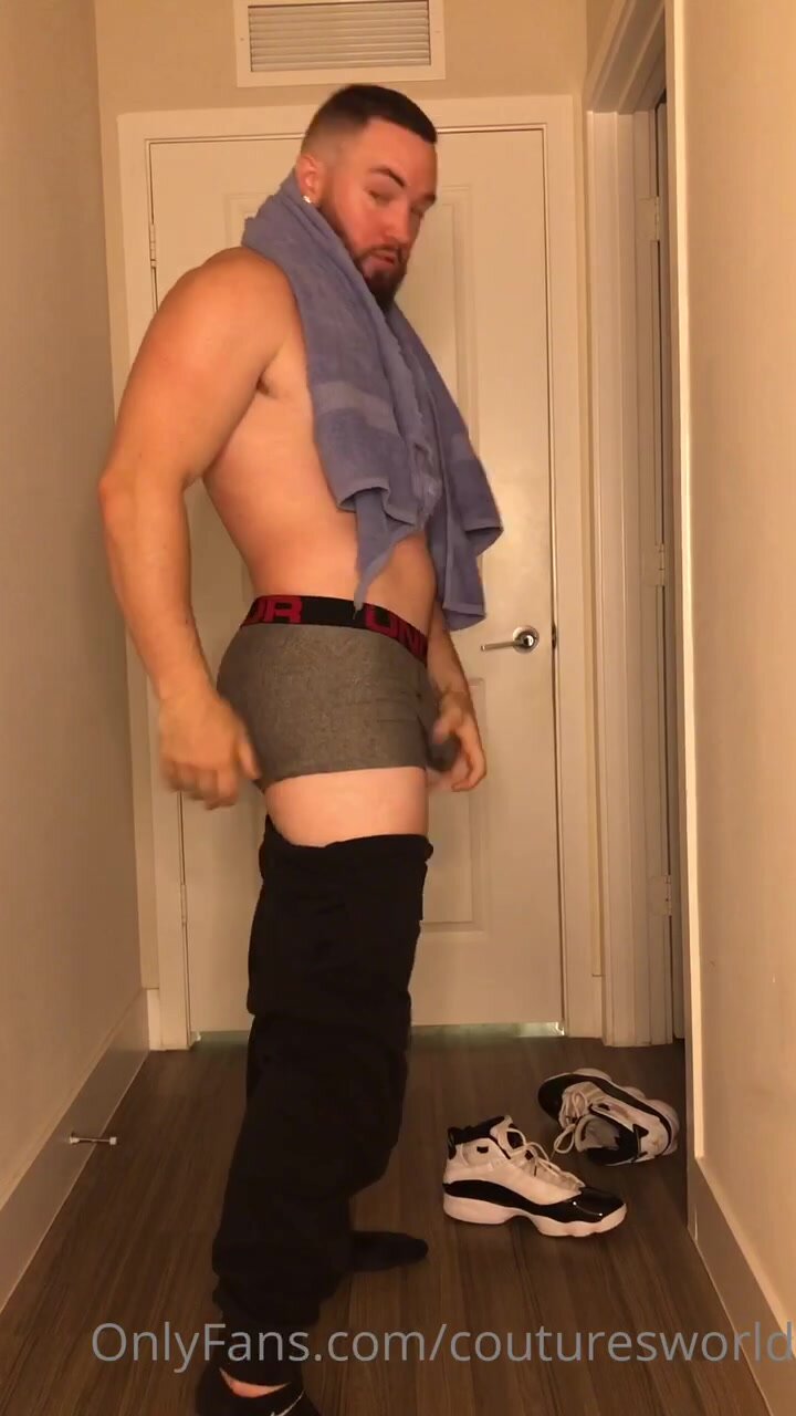 Str8 Hunk - ThisVid.com